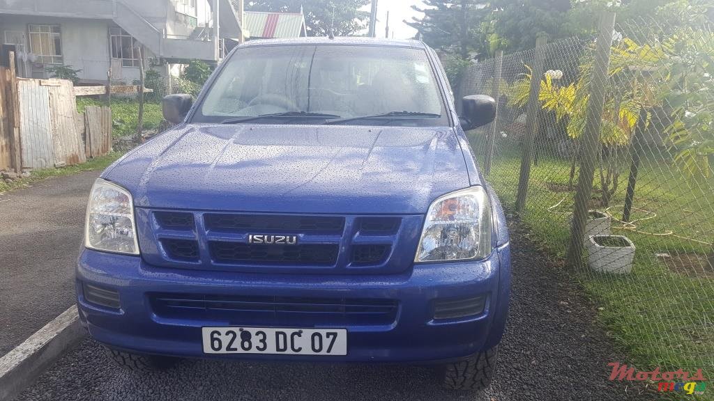 2007' Isuzu D-Max none photo #5