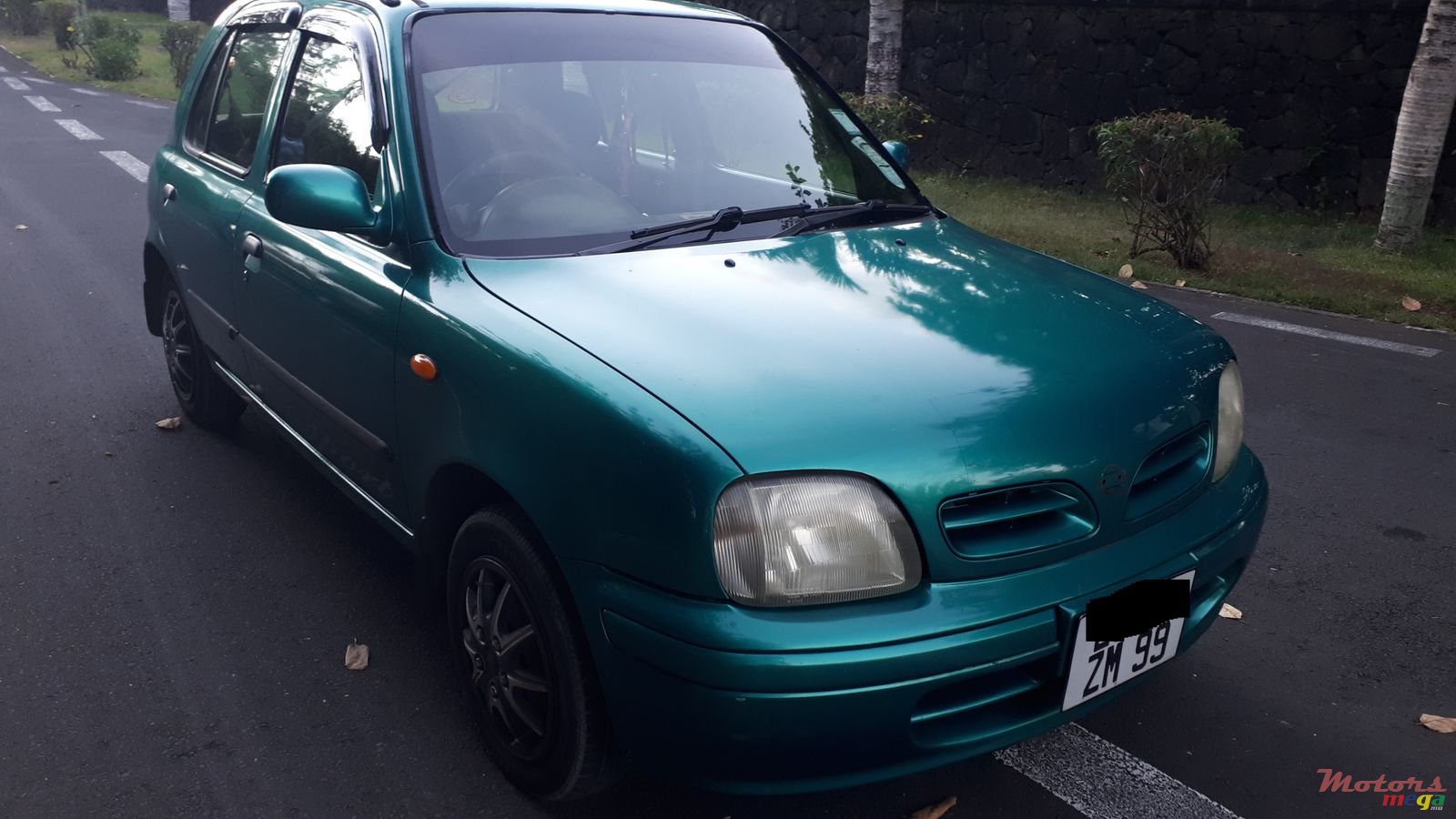 1999' Nissan March photo #1