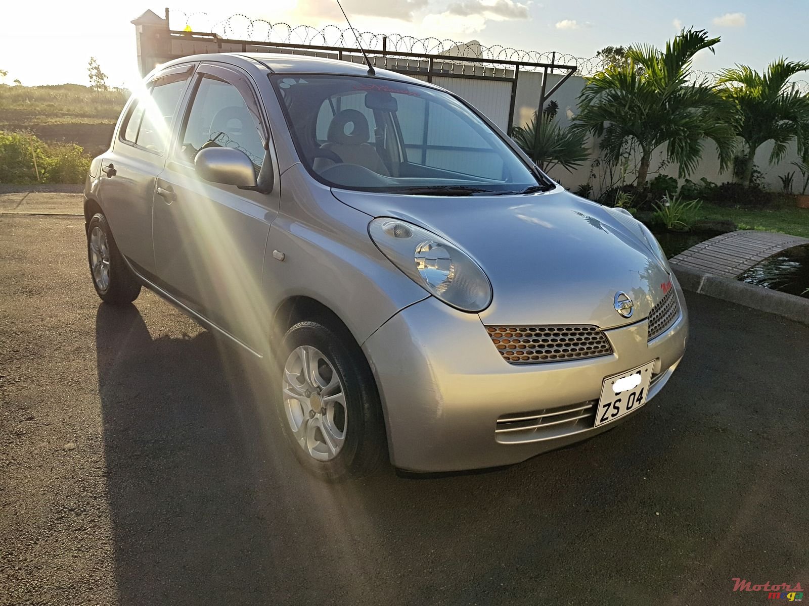 2004' Nissan AUTOMATIC march photo #1