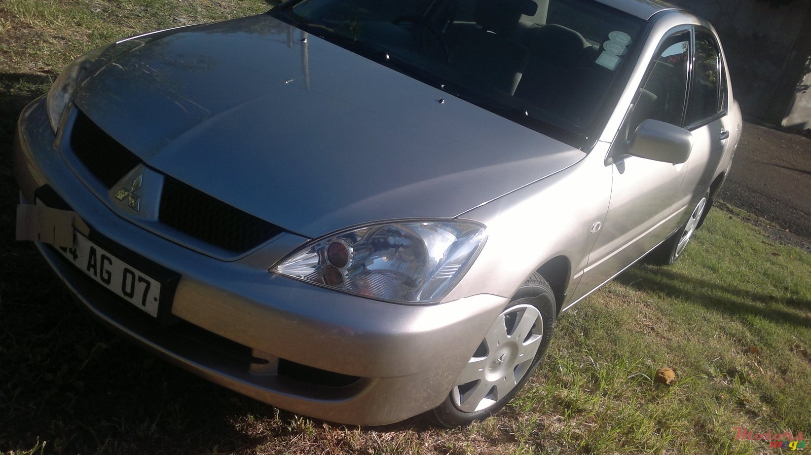 2007' Mitsubishi Lancer photo #1