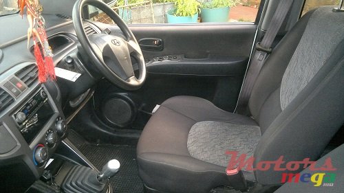 2002' Hyundai Matrix photo #5