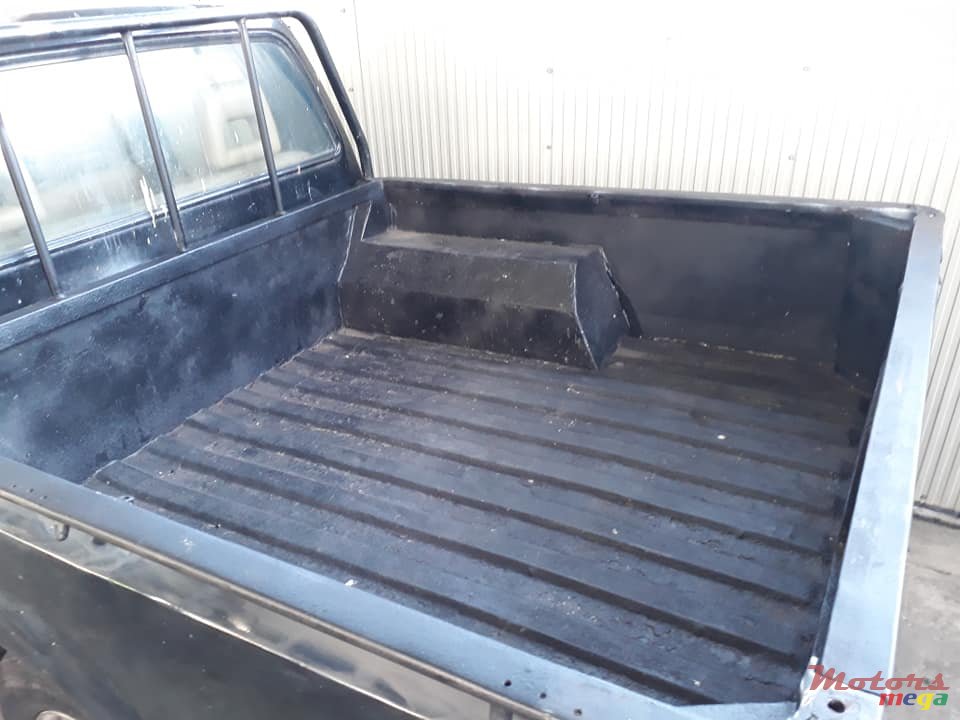 1995' Mitsubishi L200 photo #6