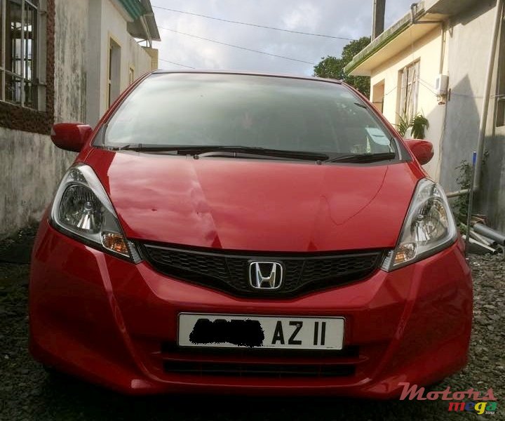 2011' Honda Fit photo #2