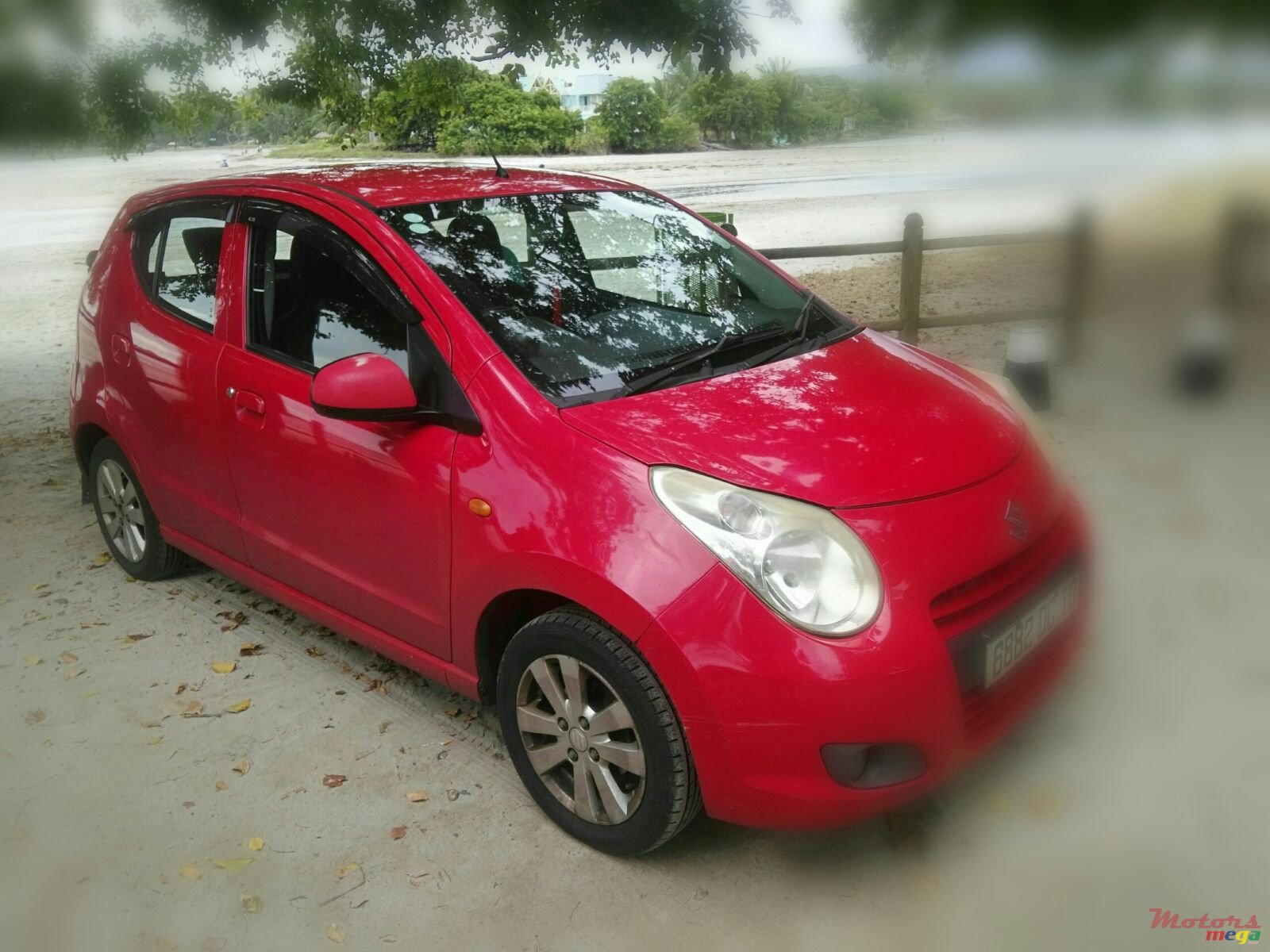 2010' Suzuki Celerio Hatchback photo #1