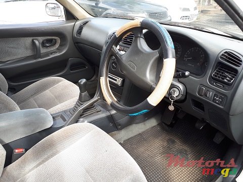 1996' Mitsubishi Galant photo #5