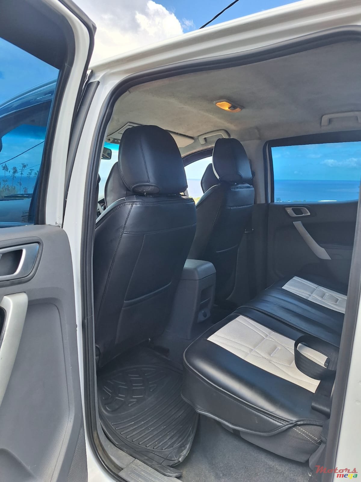 2013' Ford Ranger XLT photo #5