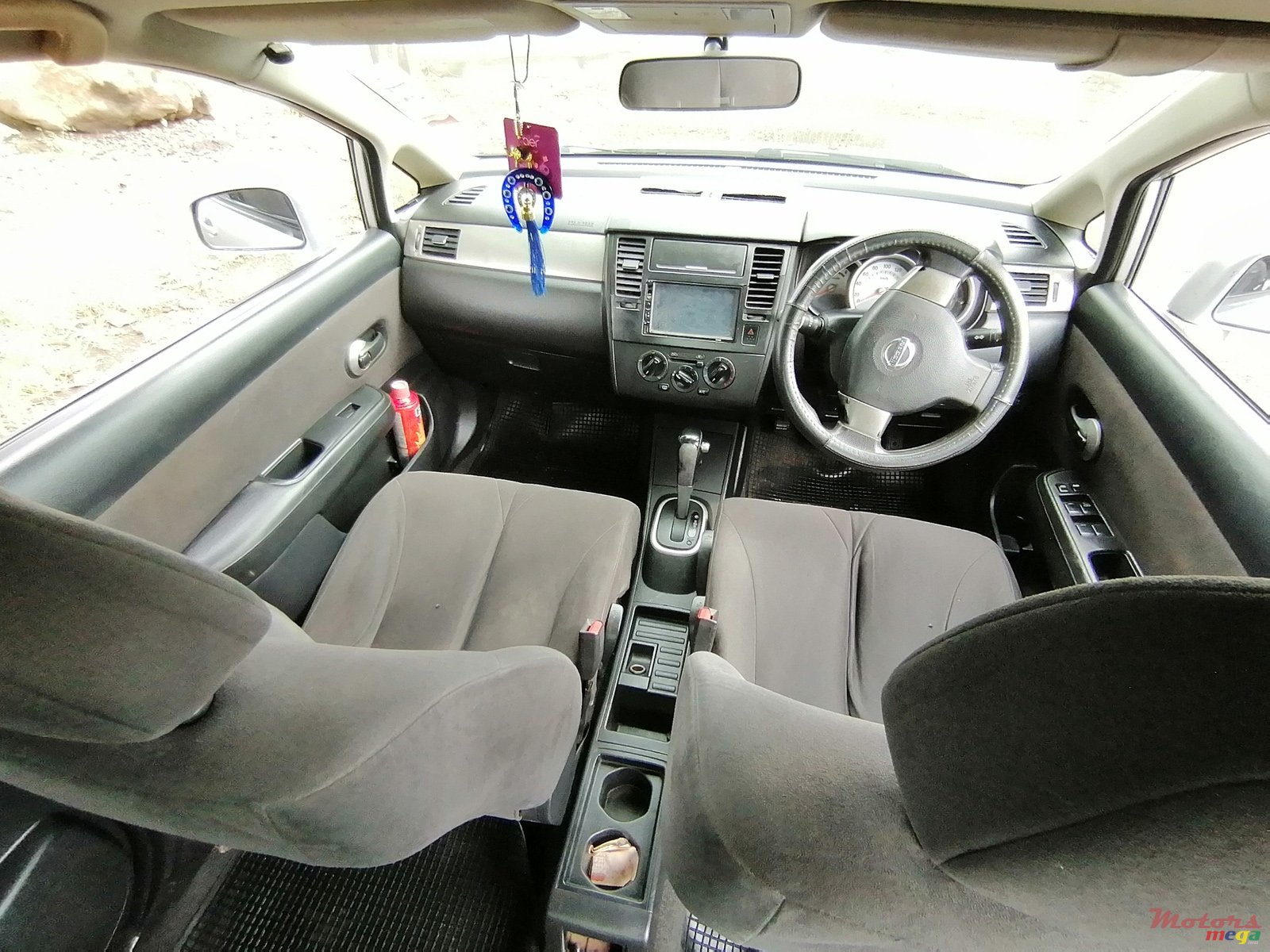 2008' Nissan Tiida photo #6