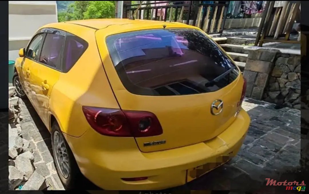 2004' Mazda photo #3