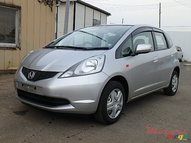 2012' Honda fit photo #1