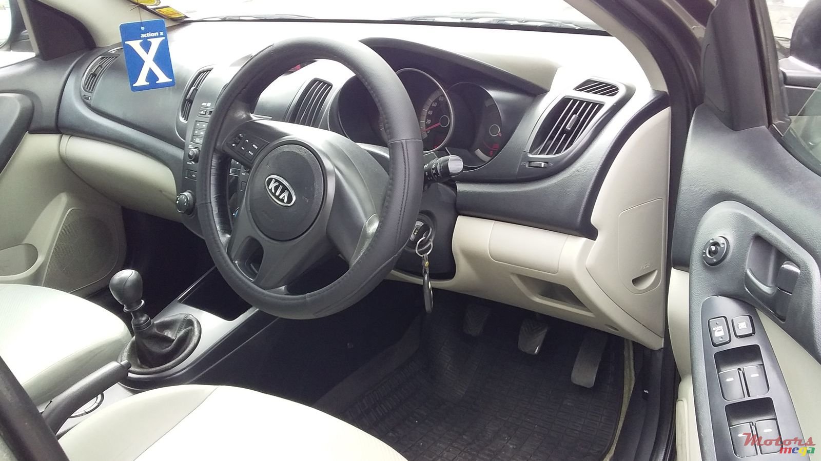 2009' Kia Cerato photo #3