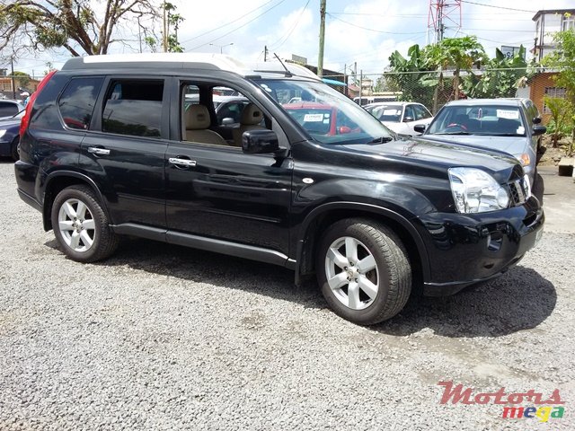 2008' Nissan X-Trail photo #2