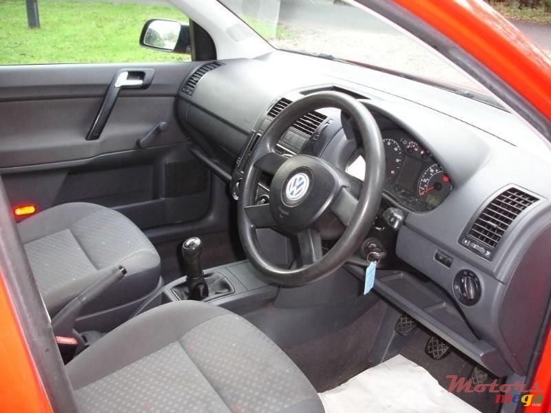 2003' Volkswagen Polo photo #3