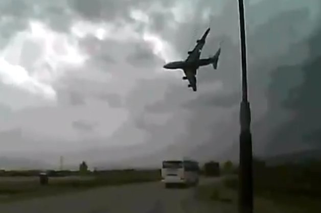 Plane Crash at Bagram Air Force Base in Afghanistan Caught on Dash Cam