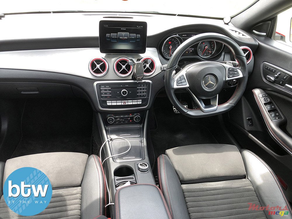 2017' Mercedes-Benz CLA 180 AMG photo #5