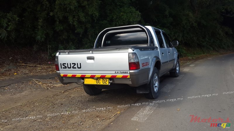 2002' Isuzu japon LS 2.8 photo #2