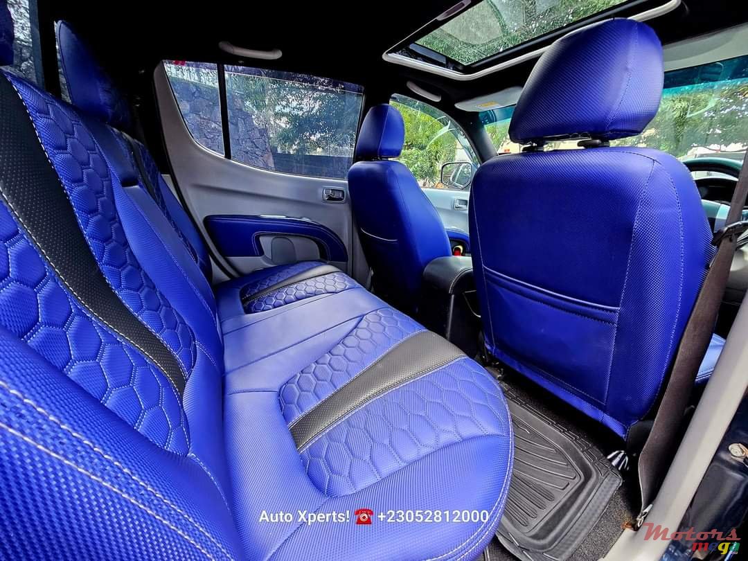 2014' Mitsubishi L 200 Sportero photo #7