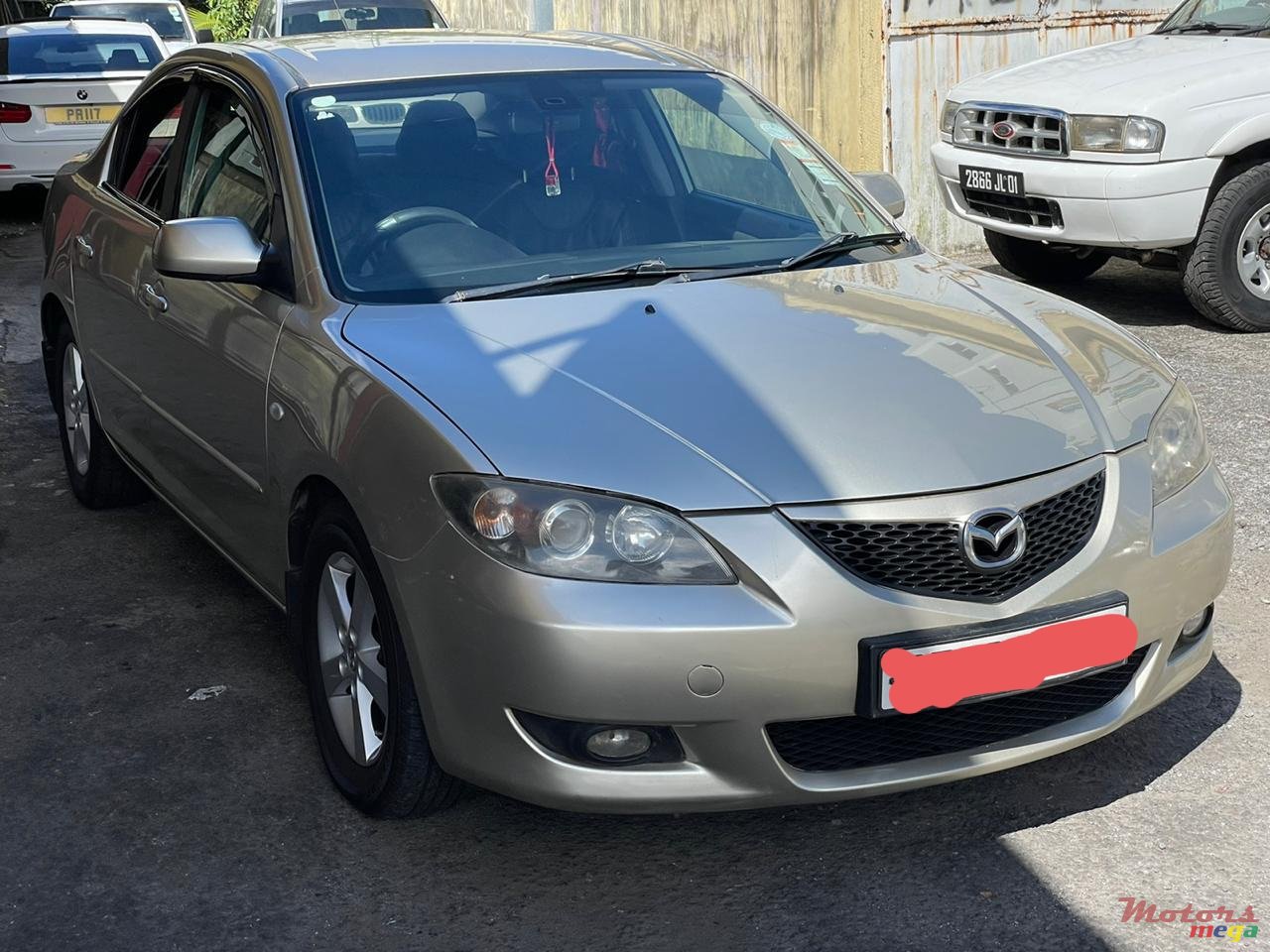 2006' Mazda 3 photo #2