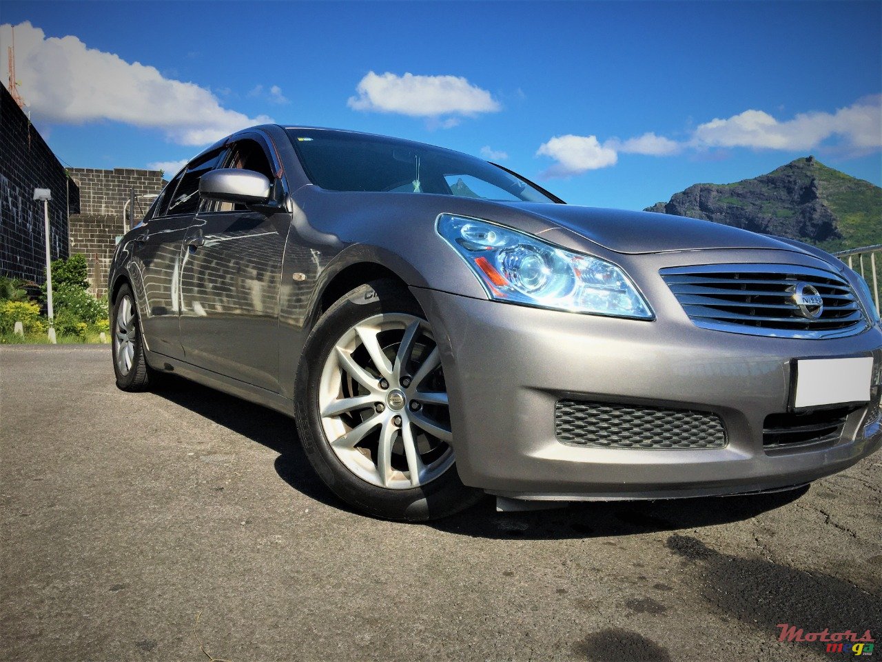 2007' Nissan Skyline photo #7