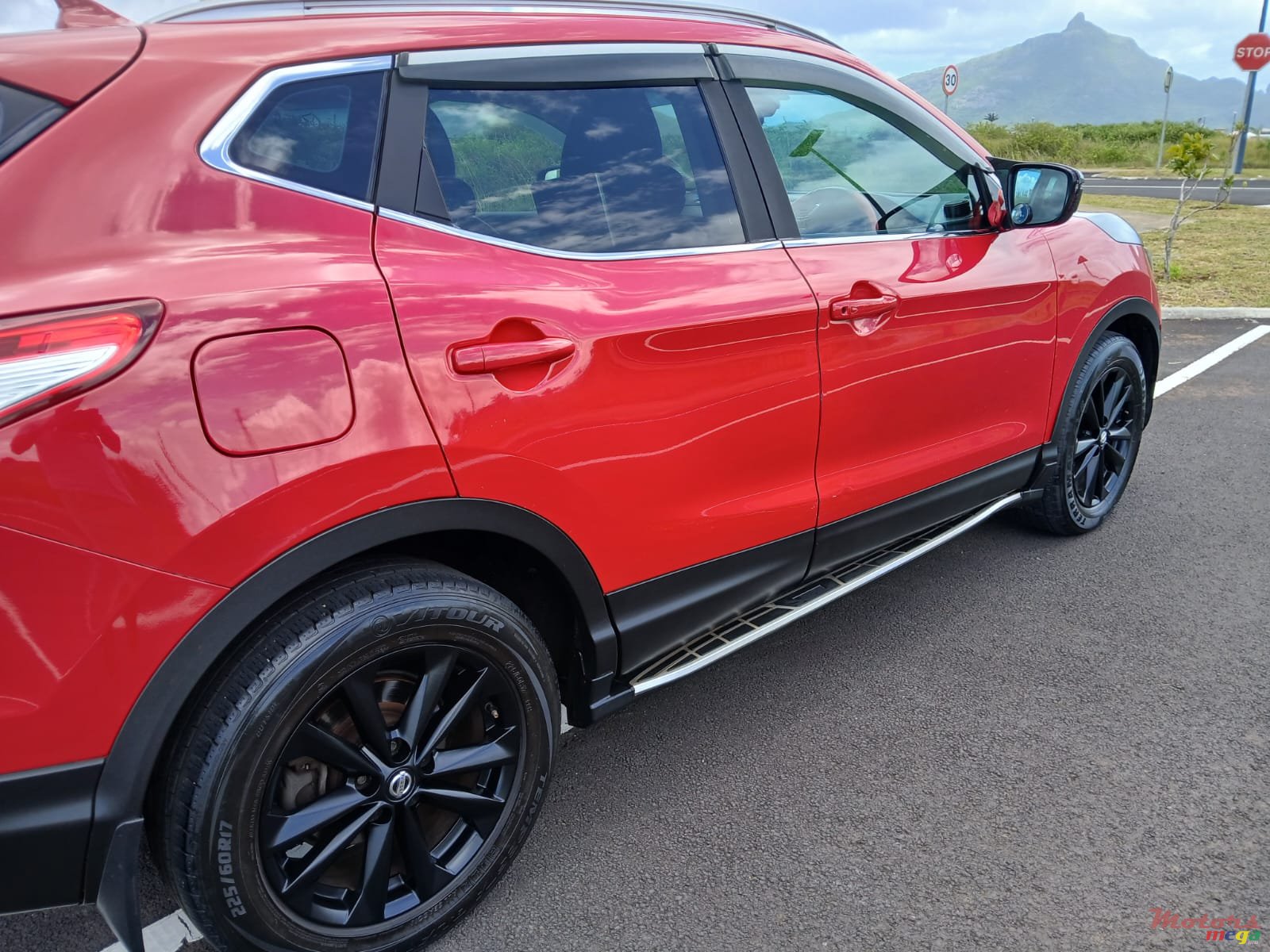 2015' Nissan Qashqai Nismo photo #3