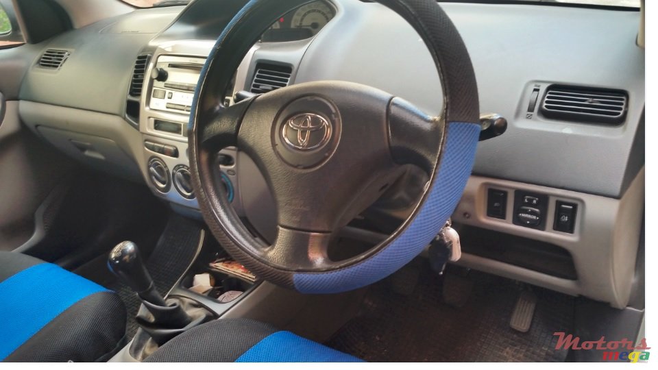 2004' Toyota Corolla TOYOTA VIOS photo #6