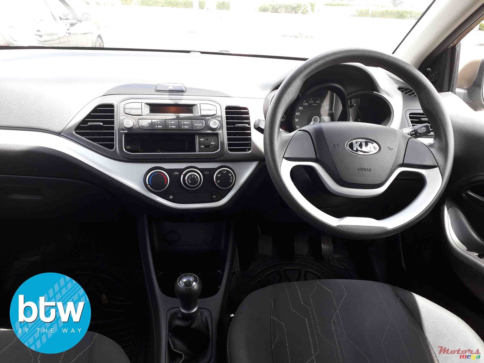 2014' Kia Picanto photo #7