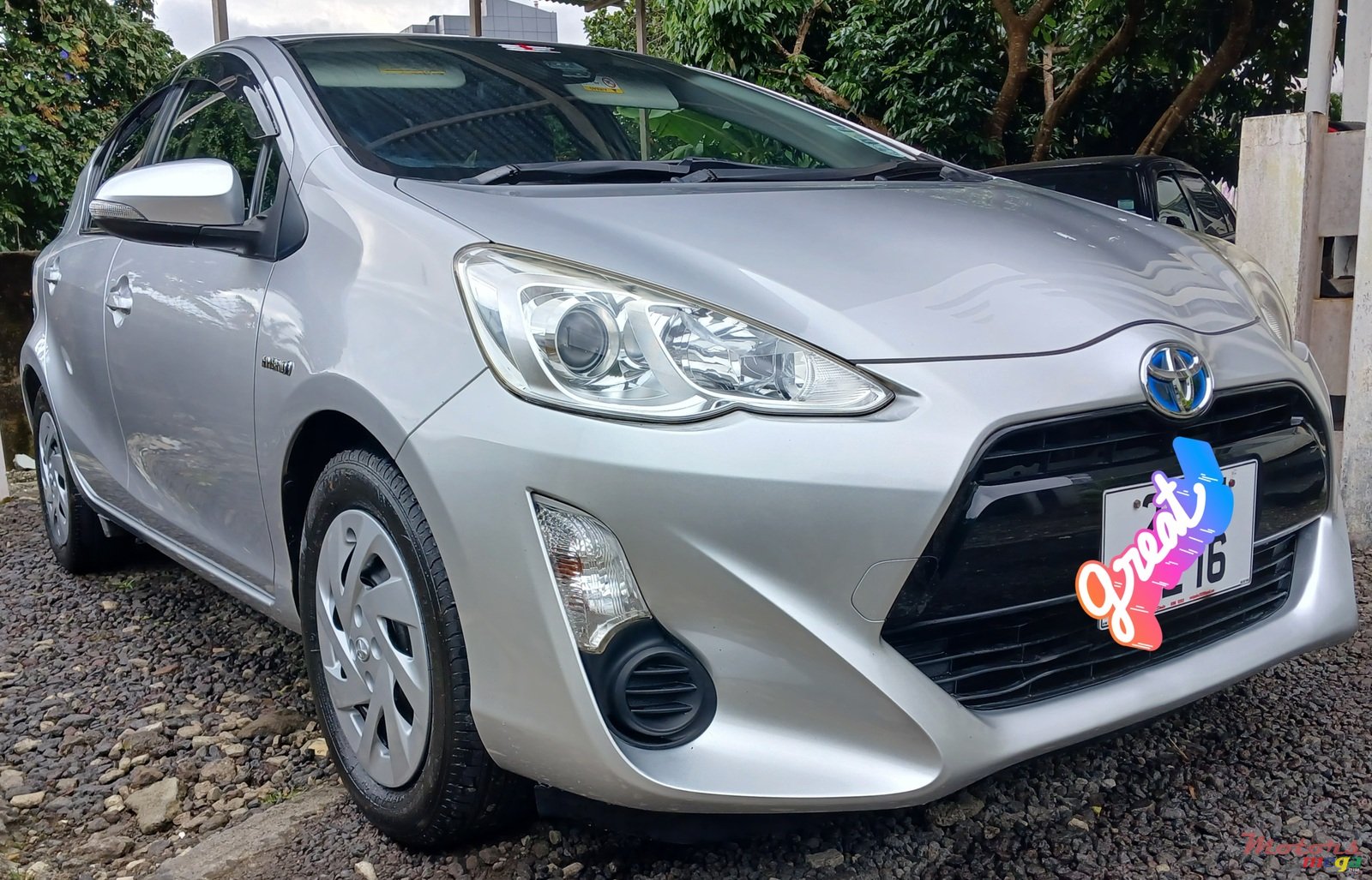 2016' Toyota Aqua photo #1