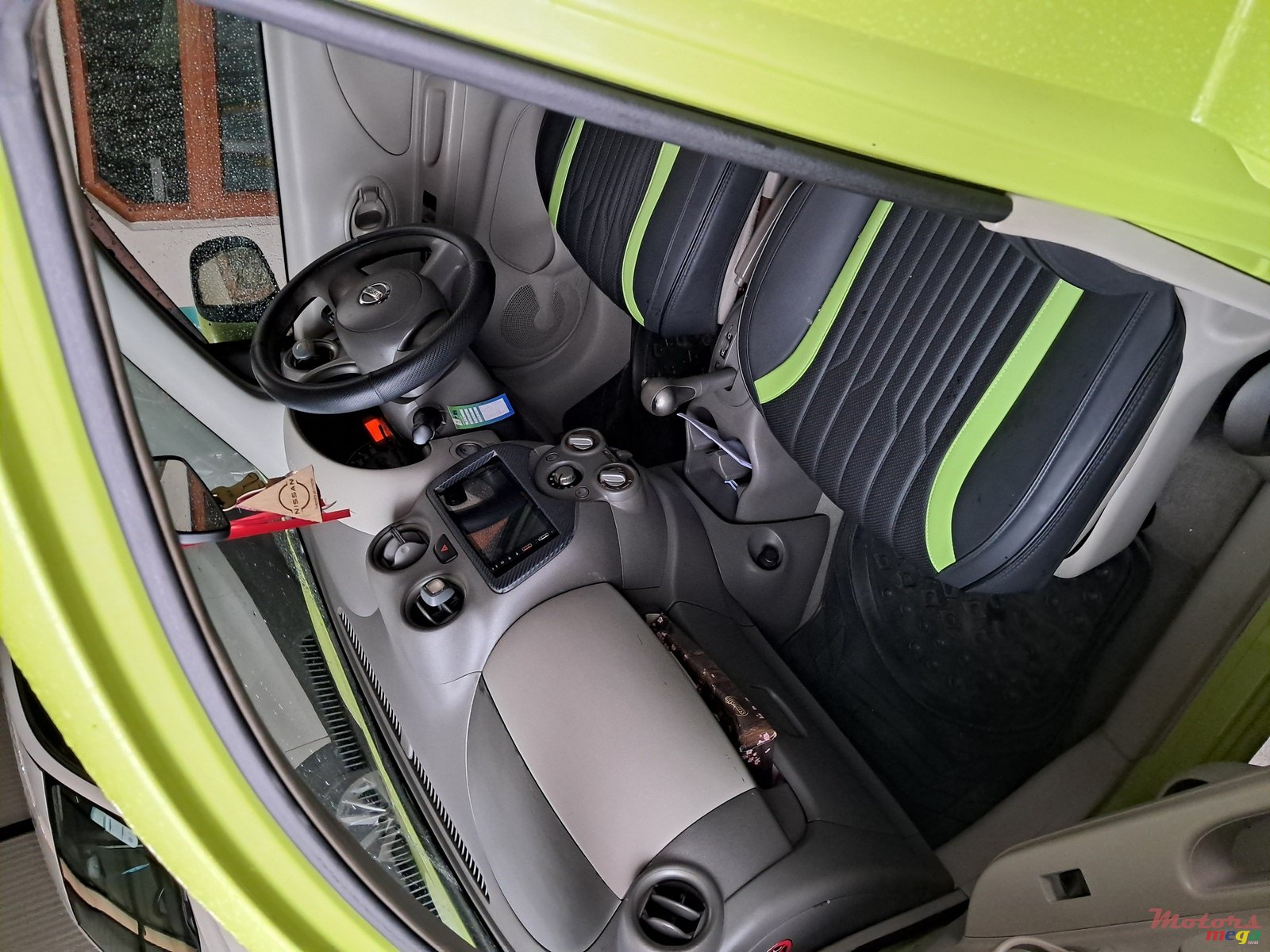 2011' Nissan March photo #2