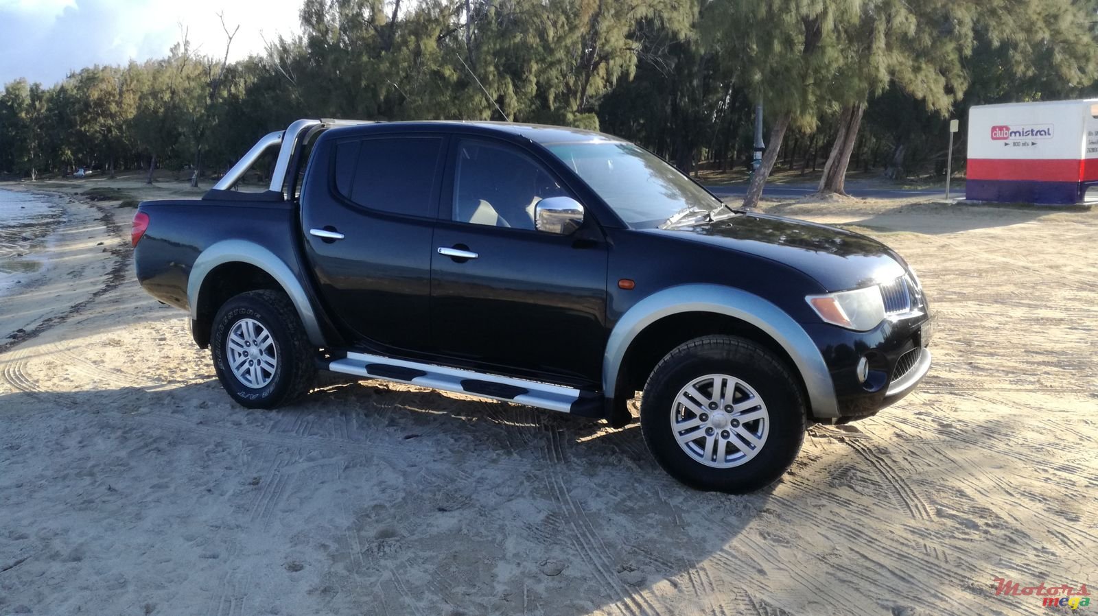 2007' Mitsubishi L 200 Sportero DID photo #6