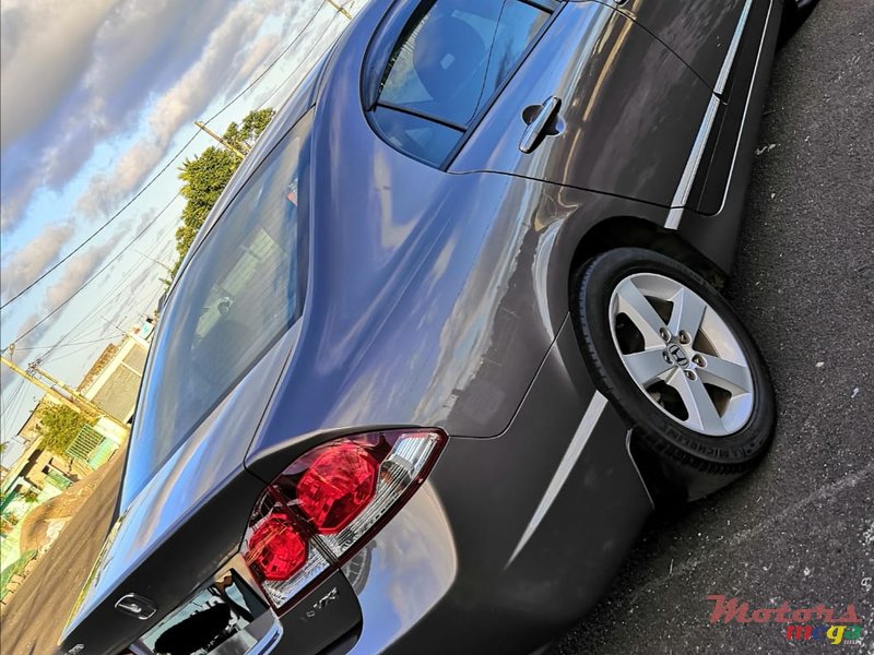 2010' Honda Civic FD4 VXI photo #2