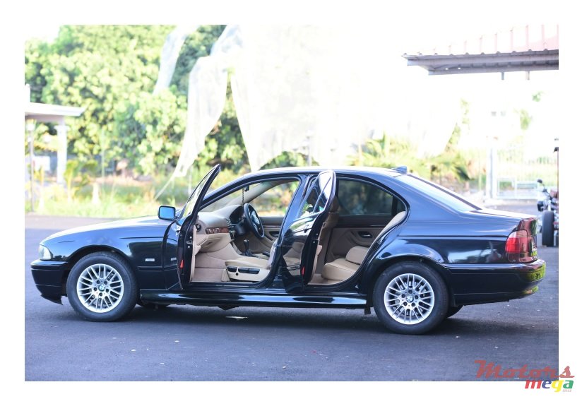 2002' BMW 5 Series photo #2