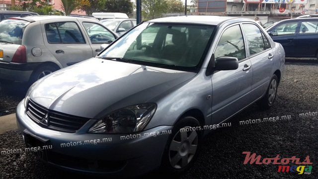 2007' Mitsubishi Lancer photo #1