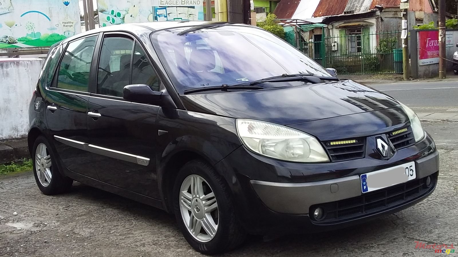 2005' Renault Scenic photo #2