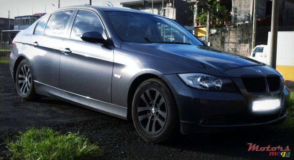 2005' BMW 320 photo #1