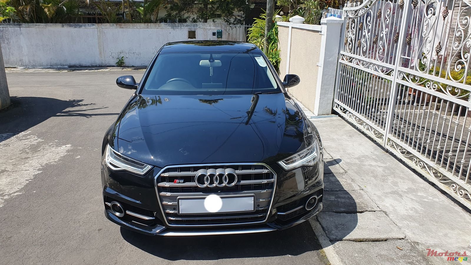 2012' Audi A6 photo #1