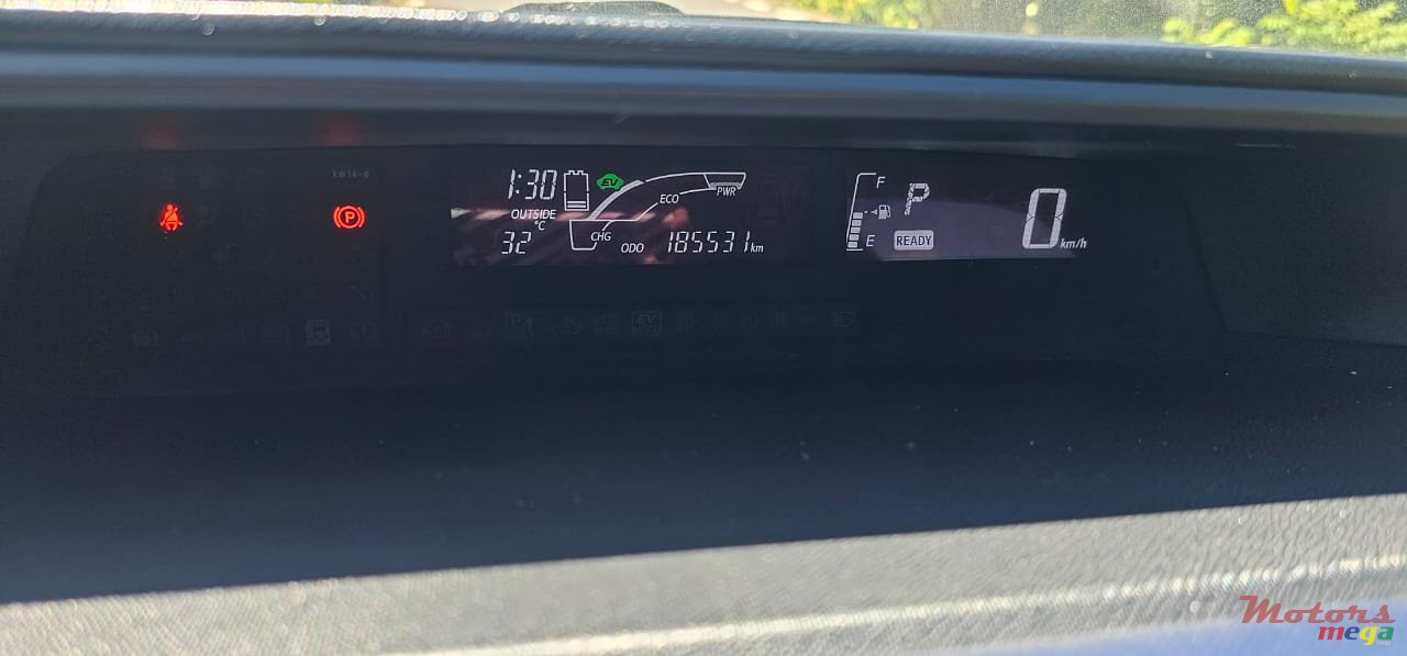 2016' Toyota Aqua photo #7