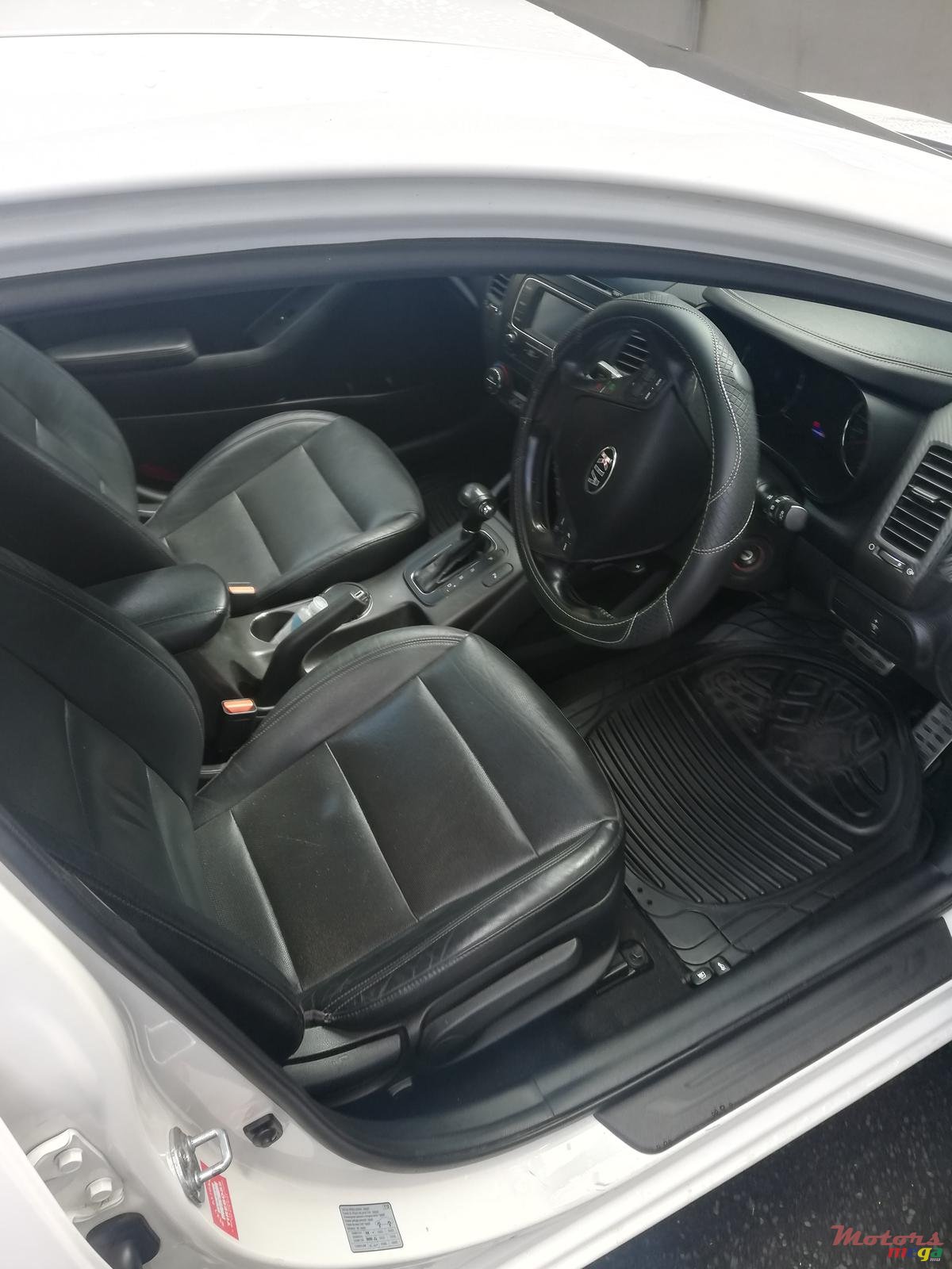 2013' Kia Cerato photo #3