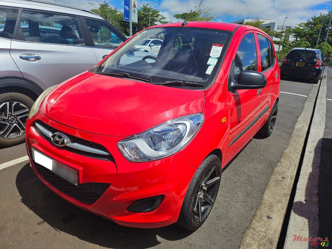 2012' Hyundai i10 photo #1