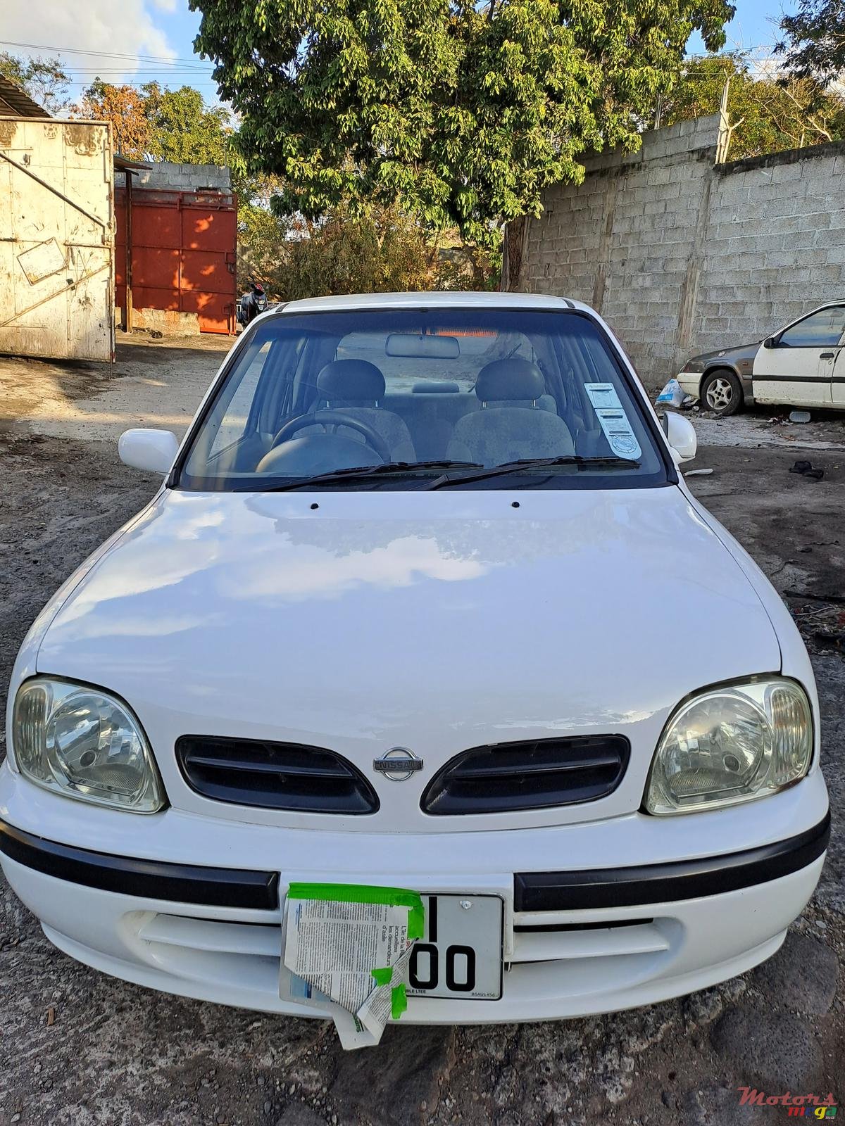 2000' Nissan March Ak 11 photo #2