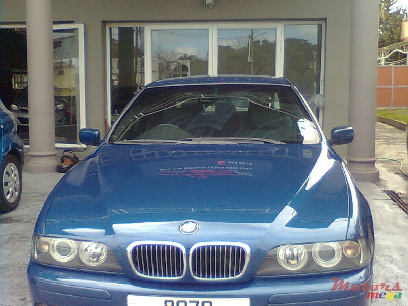 2002' BMW 525 photo #1