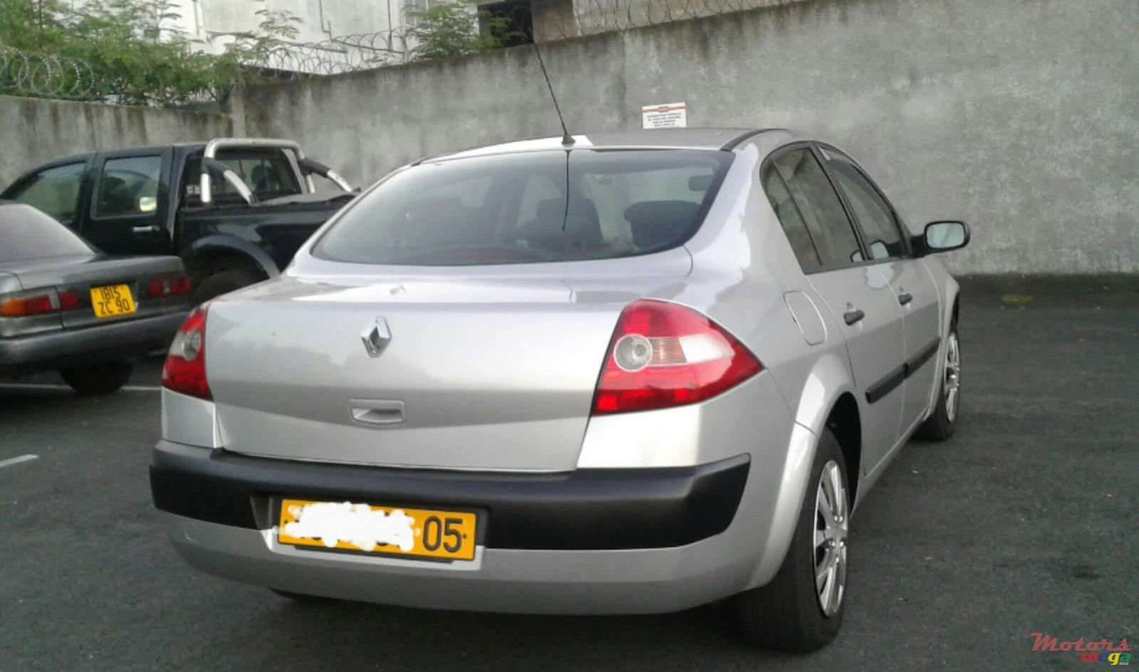 2005' Renault Megane photo #3