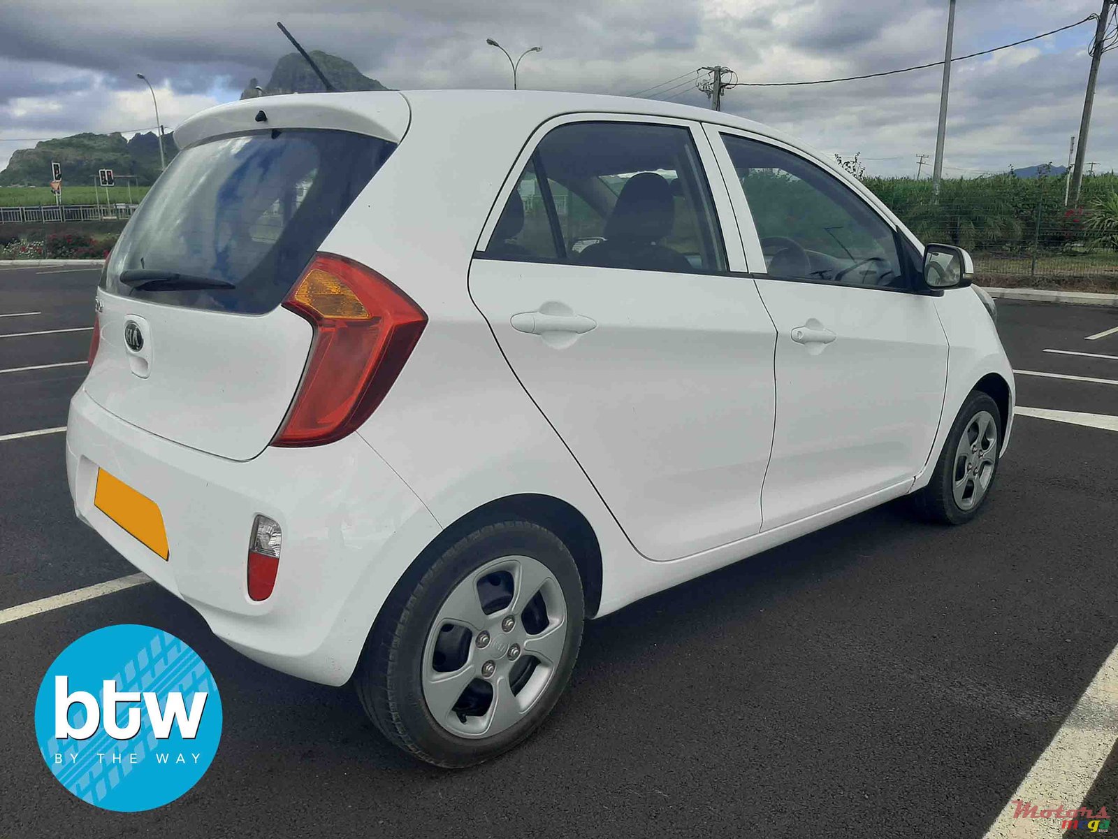 2014' Kia Picanto photo #3