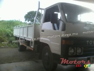 1995' Toyota Dyna photo #3