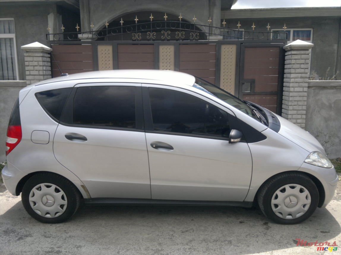 2007' Mercedes-Benz A 150 photo #1