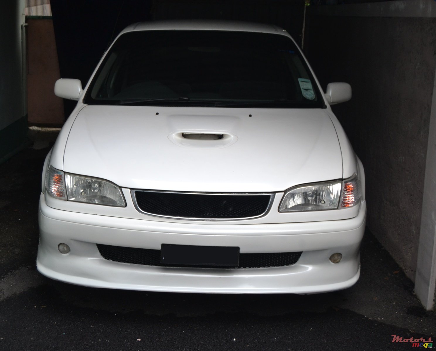 1999' Toyota Echo EE 111 photo #1