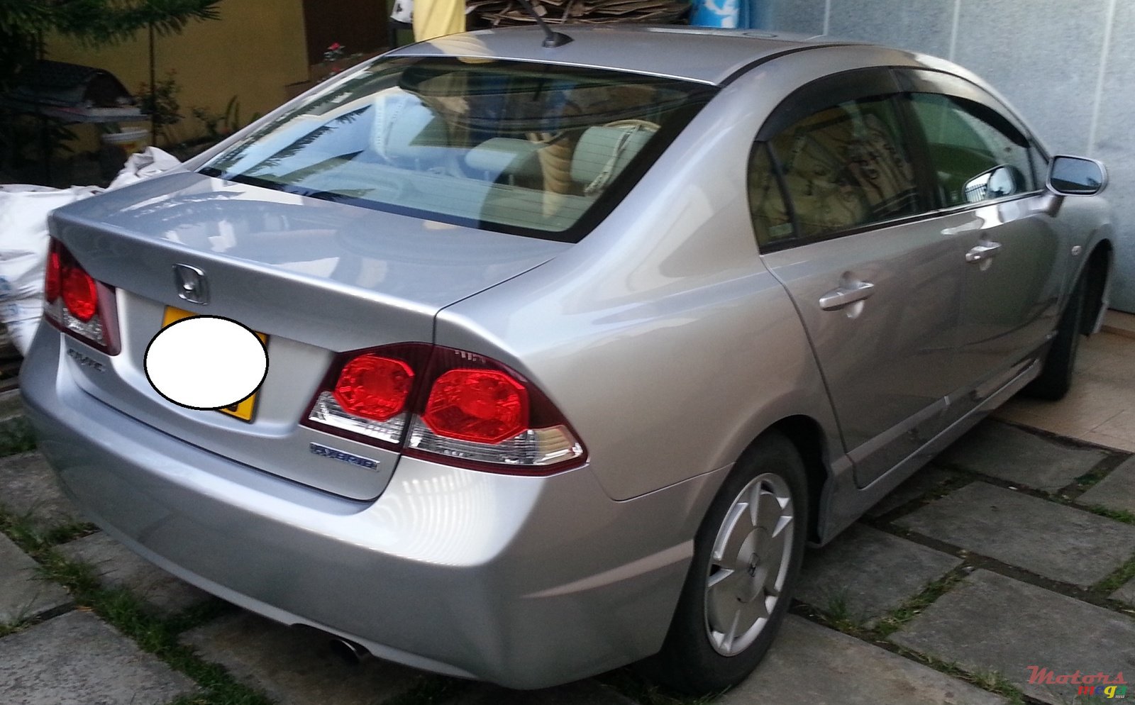 2010' Honda Civic hybrid photo #2