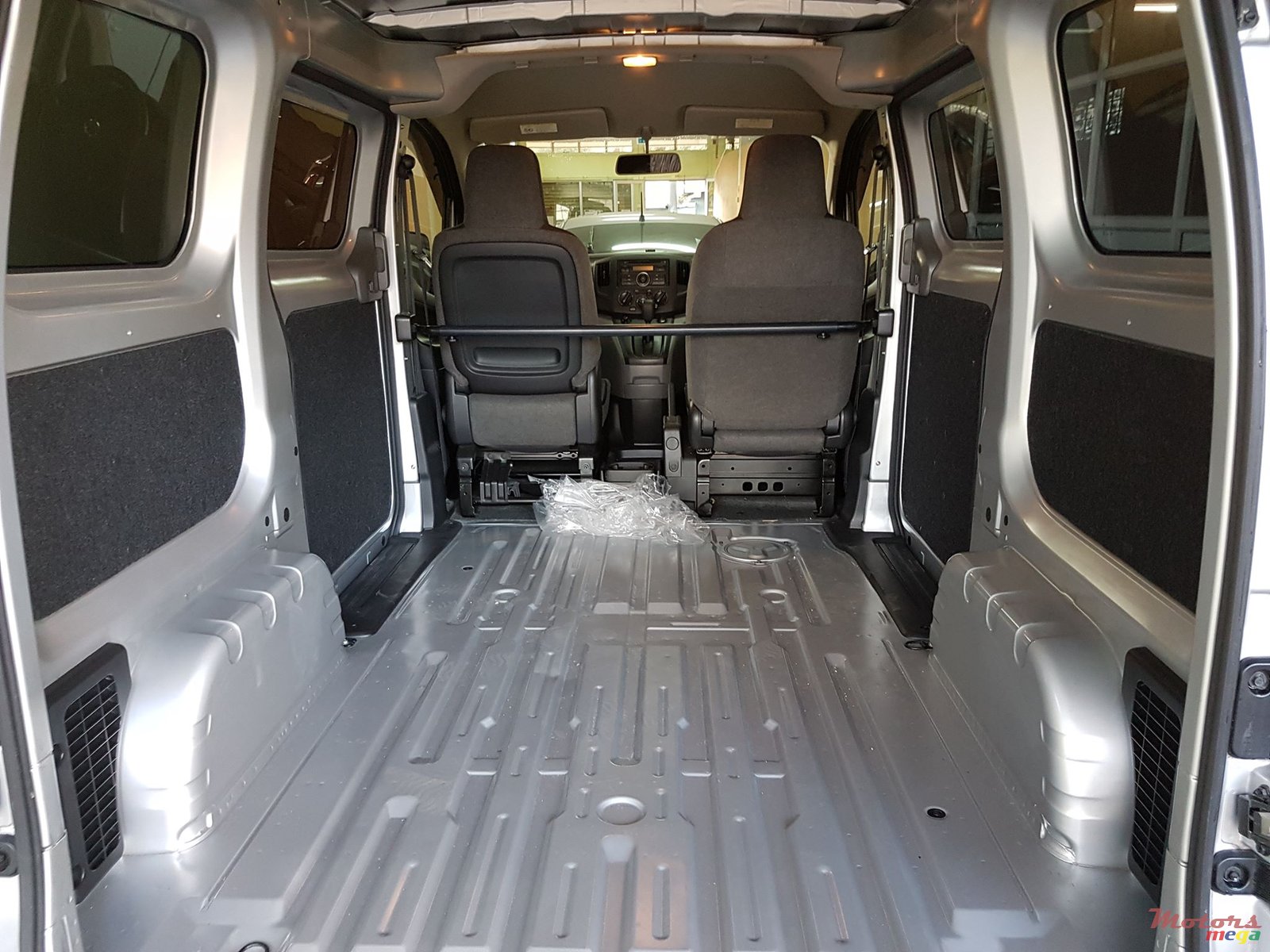 2012' Nissan Vanette cargo photo #6