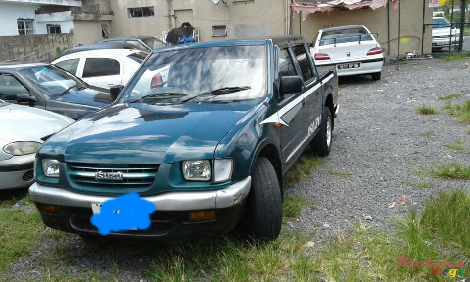 1999' Isuzu kb 250 photo #1