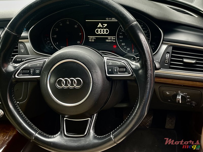2015' Audi A7 photo #5
