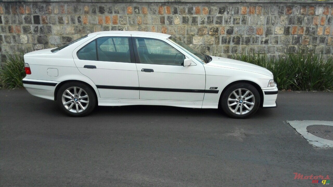 1995' BMW 316 photo #4