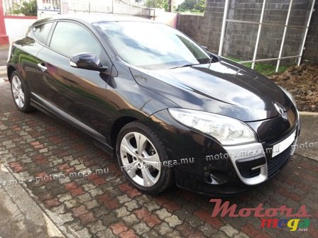 2009' Renault photo #1